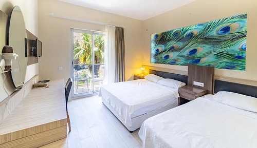 Standard Double or Twin Room, Garden View