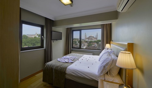 Deluxe Double Room (with Hagia Sophia view)