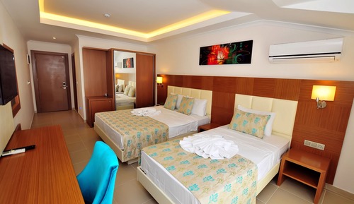 Superior Room with Terrace