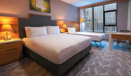 Family Room, Multiple Beds