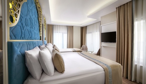 Executive Room