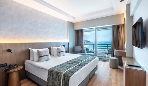 Standard Double or Twin Room, 1 Double Bed, Sea View