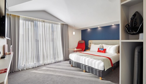 Standard Room, 1 Double Bed, Balcony (Free Breakfast)