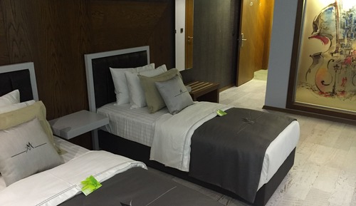 Business Room