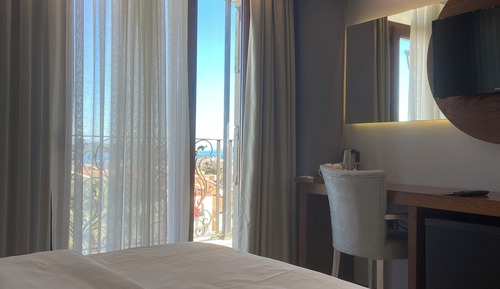 Junior Room, 1 Double Bed