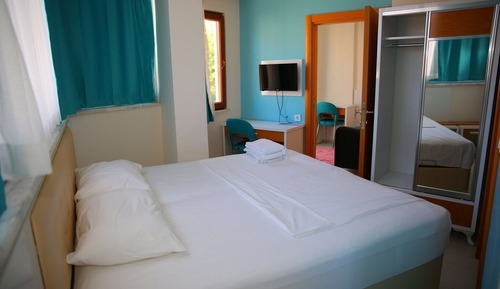 Apartment, 3 Bedrooms, Smoking, Kitchen
