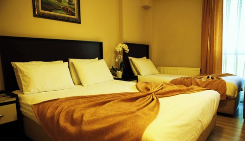 Comfort Triple Room