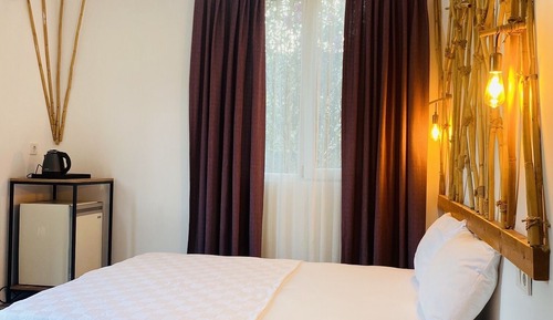 Design Double Room, 1 Queen Bed, Garden View