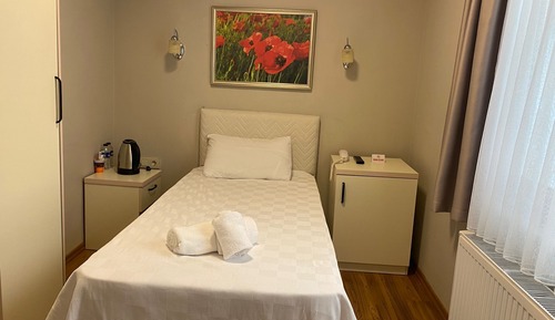 Economy Single Room