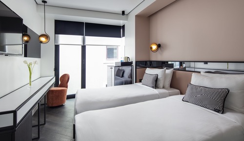 Standard Twin Room