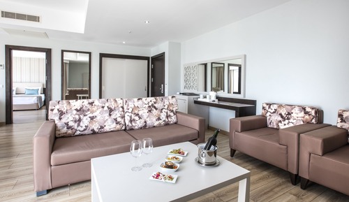 Junior Suite