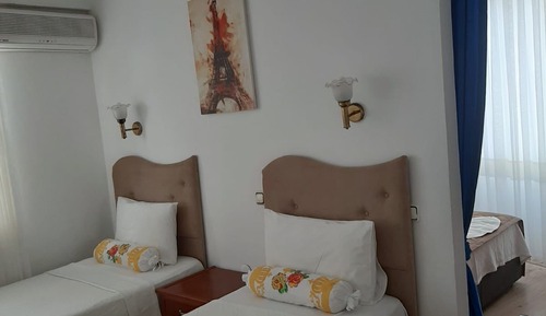Comfort Quadruple Room