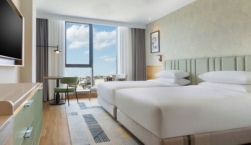Club Room, 2 Double Beds, City View