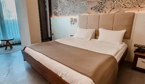 Standard Double Room, Garden View