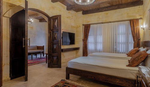 Family Suite, Courtyard View