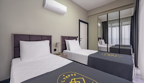 Executive Suite, Garden View