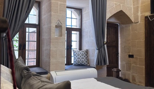 Comfort Room