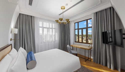 Premium Room, 1 Queen Bed