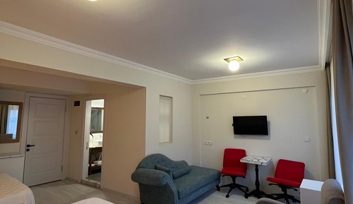 Family Room, Balcony