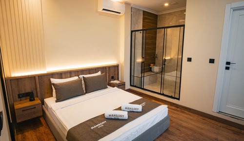 Exclusive Room