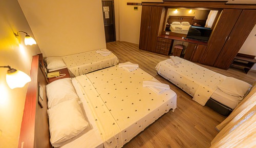 Classic Quadruple Room, Balcony
