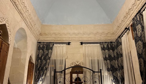 Basic Room, Valley View