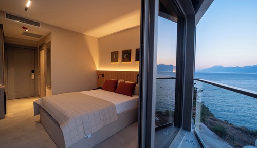 Standard Sea View Room