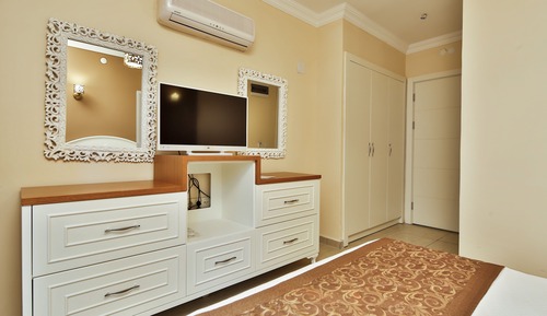 Standard Double Room, Smoking, Partial Sea View