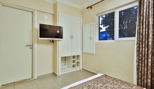 Economy Double Room (Without Balcony)