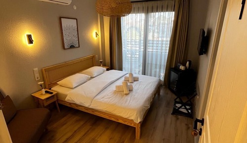 Basic Double Room