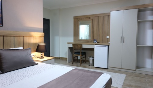 Deluxe Room, Balcony