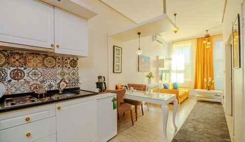 Superior Apartment