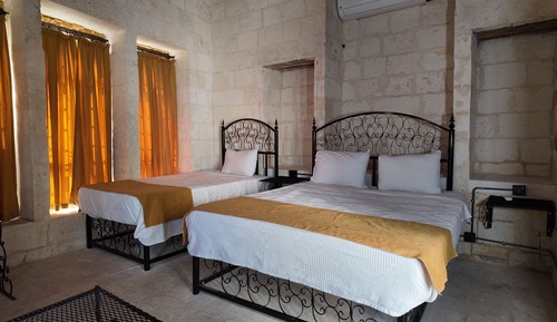 Family Triple Room, Courtyard View