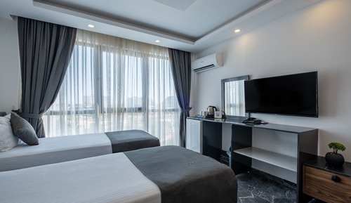 Standard Room, City View