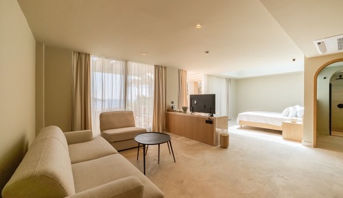 Deluxe Suite, Sea View