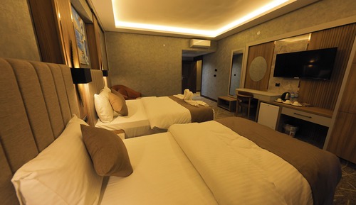Comfort Triple Room, Balcony, City View