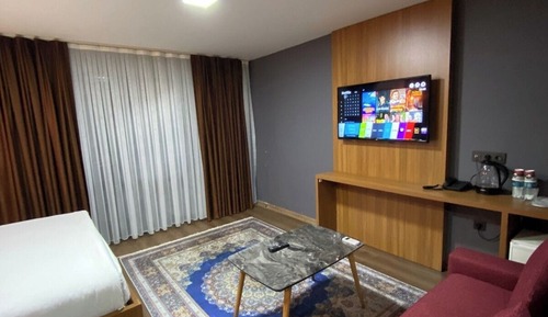 Elite Room