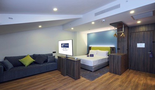 Suite, 1 Queen Bed