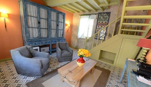 Executive Room, City View