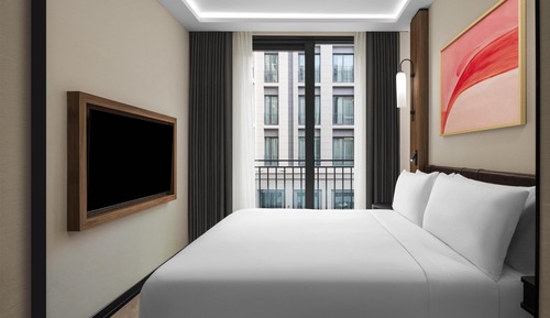 King One Bedroom Suite