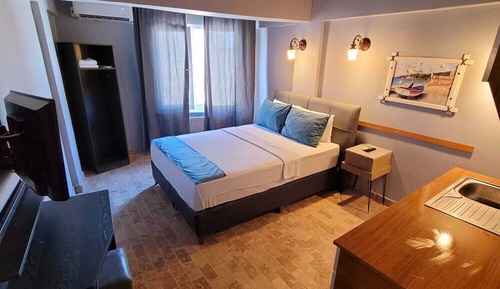 Comfort Double Room, City View