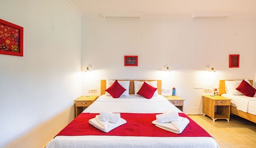 Deluxe Triple Room