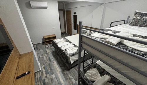 Comfort Quadruple Room, Balcony