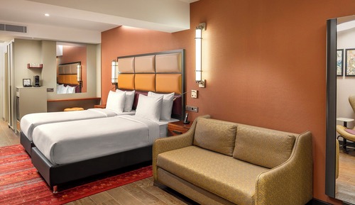 Twin Standard Room Pool View
