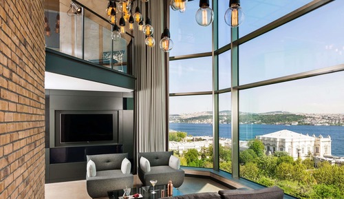 Signature Loft, Corner (Bosphorus)