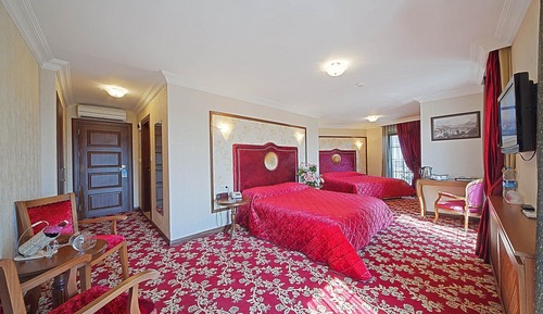 Family Quadruple Room