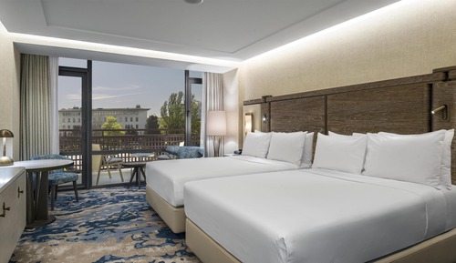 Two Double Beds Executive Room - City View