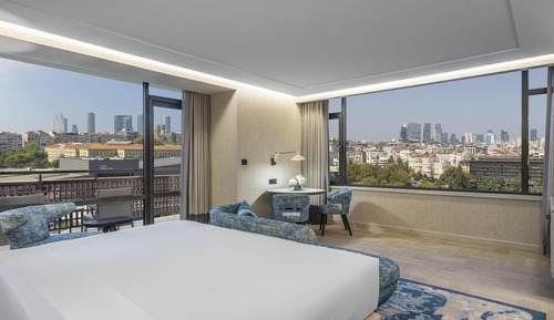 Executive Bosphorus Suite with Kitchenette