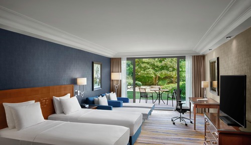 Twin Family Garden Room with Terrace