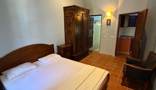 Standard Apartment, Balcony